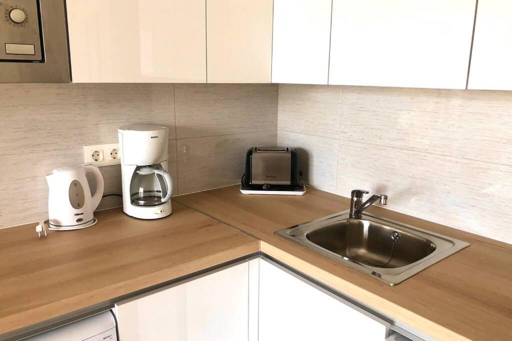 Modern & Spacious Studio Isla, Puerto Del Carmen Tías Extérieur photo